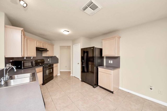 23127 N Waterlake Drive, Richmond, TX 77406