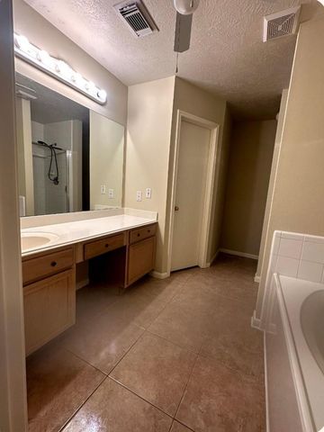 23127 N Waterlake Drive, Richmond, TX 77406