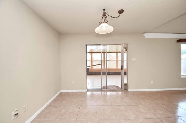 23127 N Waterlake Drive, Richmond, TX 77406