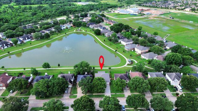 23127 N Waterlake Drive, Richmond, TX 77406