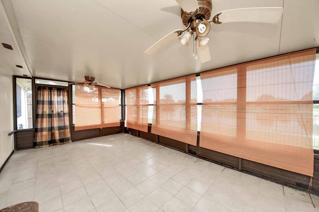 23127 N Waterlake Drive, Richmond, TX 77406