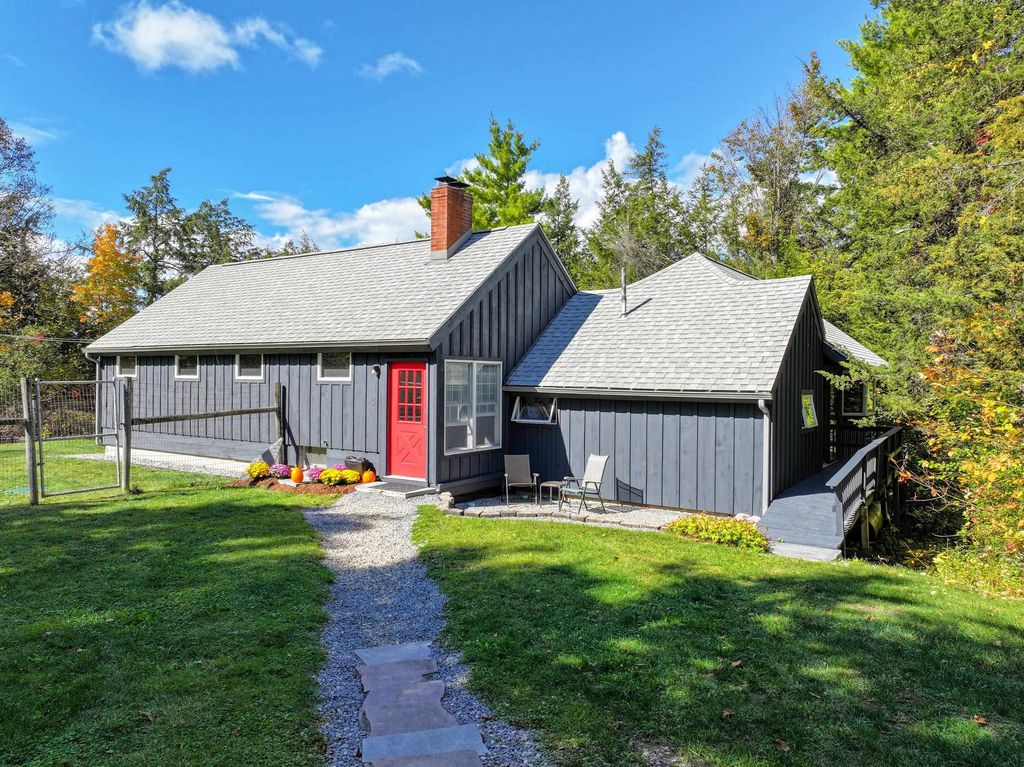 205 Cedar Ridge Drive, Cornwall, VT 05753