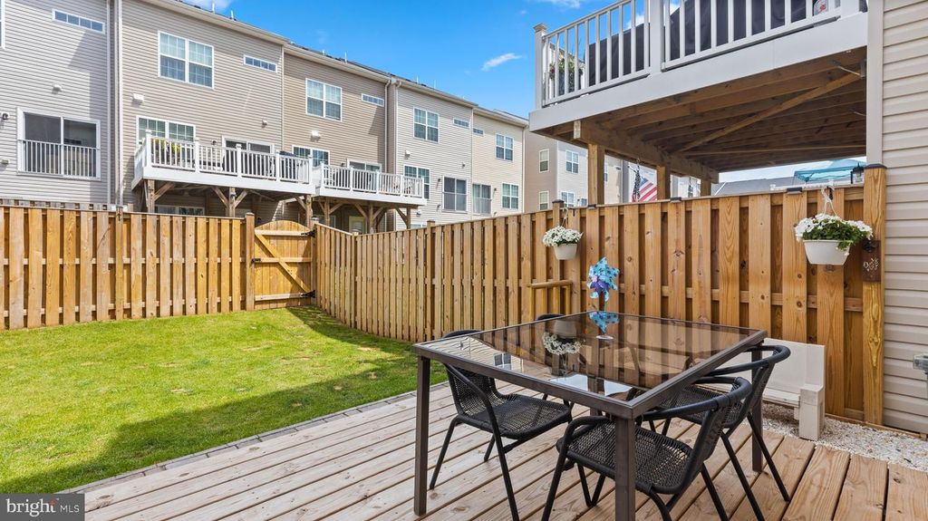 Image 4 of property listing at 5967 WHELAN LN, Frederick, MD 21703
