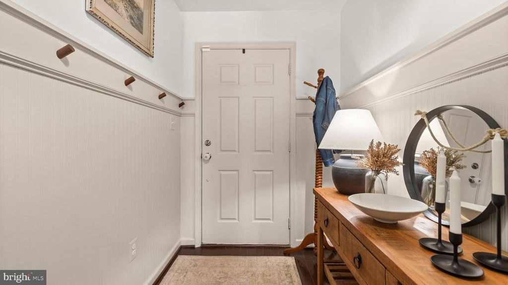 Image 6 of property listing at 5967 WHELAN LN, Frederick, MD 21703
