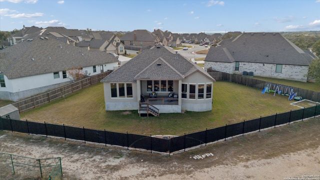 1386 Lyme Park, Bulverde, TX 78163