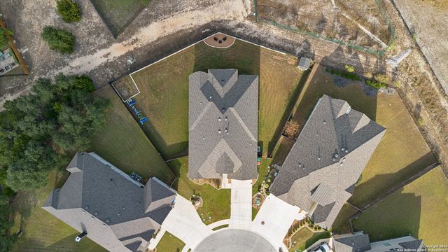 1386 Lyme Park, Bulverde, TX 78163