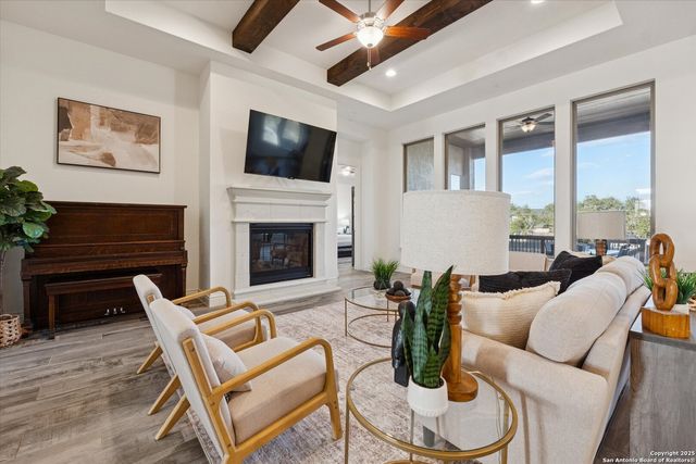 1386 Lyme Park, Bulverde, TX 78163