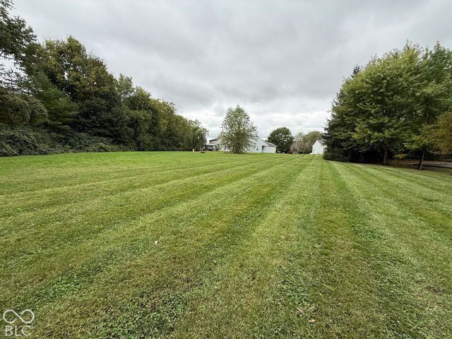 1835 Howell Drive, Indianapolis, IN 46231
