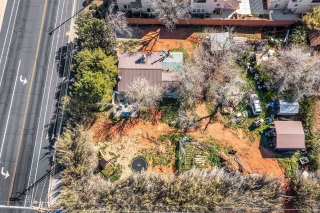 185 W CENTER ST, Ivins, UT 84738