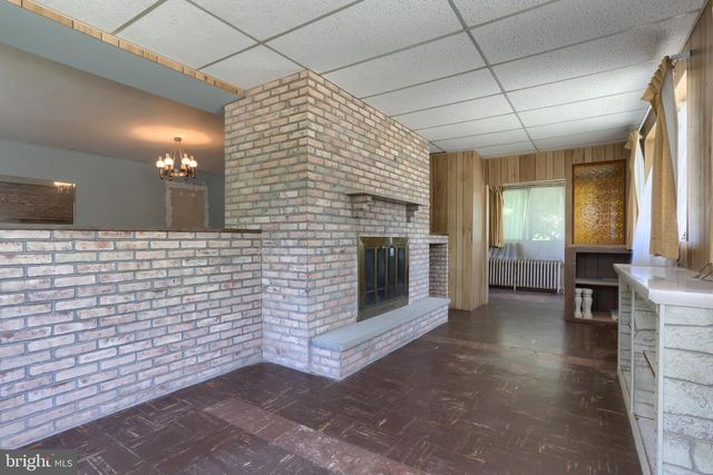 332 E WALNUT ST, Reading, PA 19607