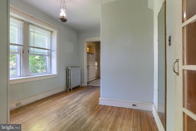 332 E WALNUT ST, Reading, PA 19607