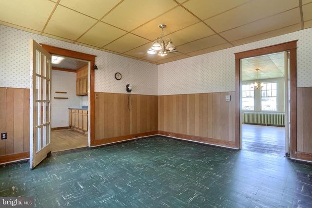 332 E WALNUT ST, Reading, PA 19607