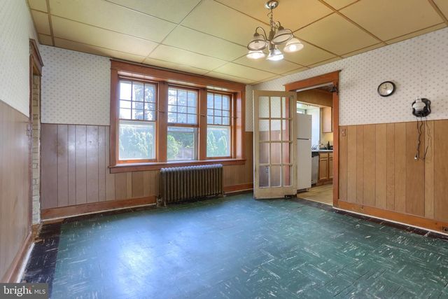 332 E WALNUT ST, Reading, PA 19607