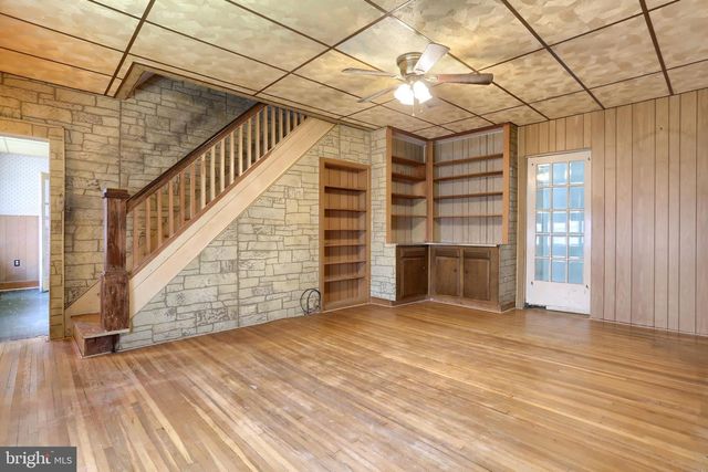 332 E WALNUT ST, Reading, PA 19607