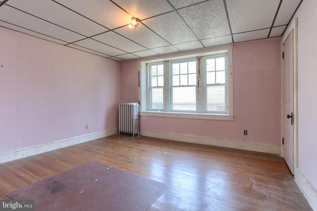 332 E WALNUT ST, Reading, PA 19607