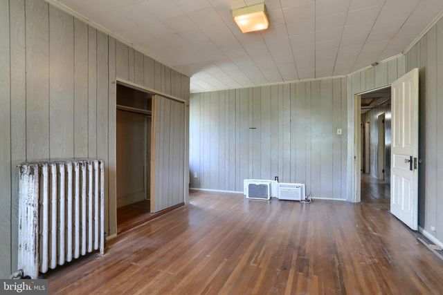 332 E WALNUT ST, Reading, PA 19607