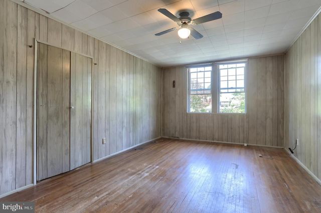 332 E WALNUT ST, Reading, PA 19607