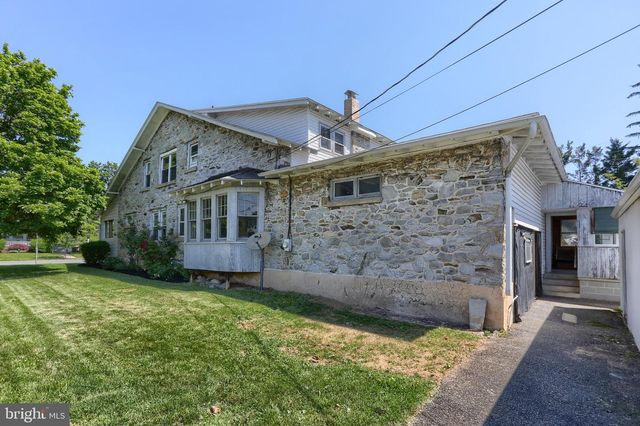 332 E WALNUT ST, Reading, PA 19607
