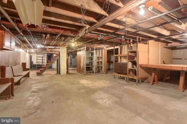 332 E WALNUT ST, Reading, PA 19607