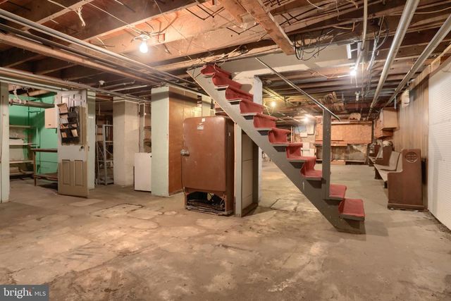 332 E WALNUT ST, Reading, PA 19607