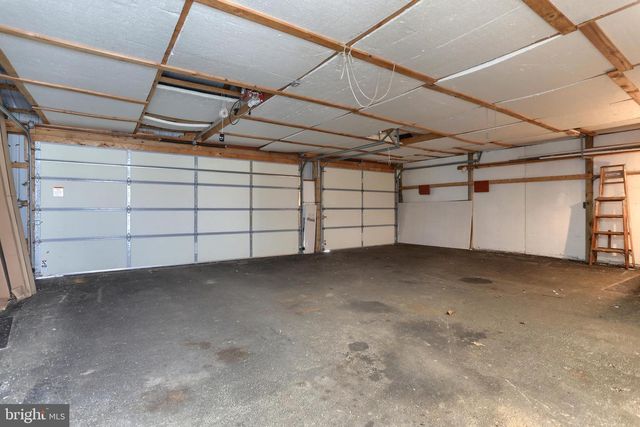 332 E WALNUT ST, Reading, PA 19607