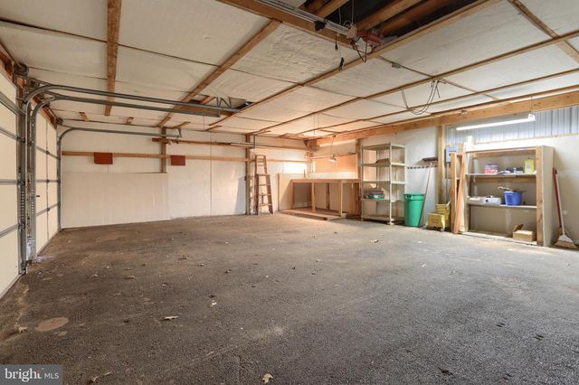 332 E WALNUT ST, Reading, PA 19607