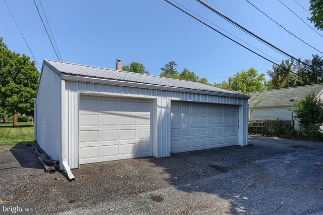 332 E WALNUT ST, Reading, PA 19607