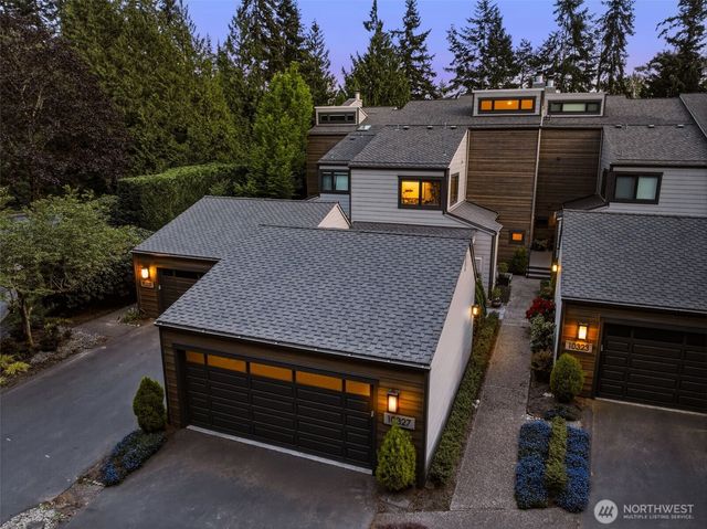 10327 NE 19th Place, Bellevue, WA 98004