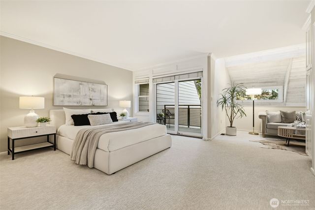 10327 NE 19th Place, Bellevue, WA 98004