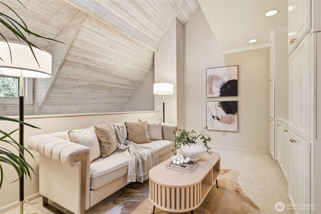 10327 NE 19th Place, Bellevue, WA 98004