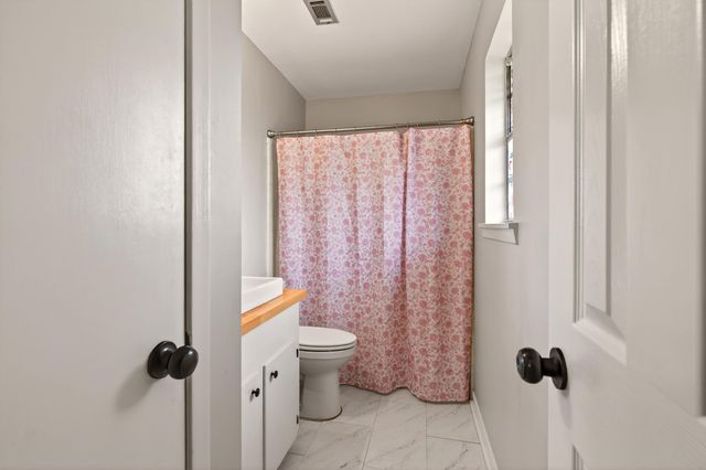 15 Southern Ln., Hattiesburg, MS 39402