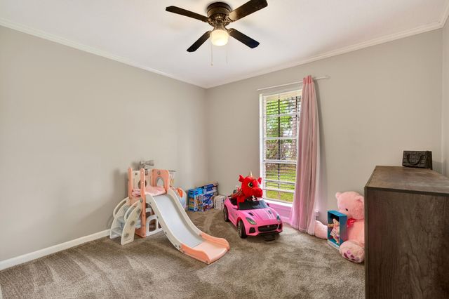 15 Southern Ln., Hattiesburg, MS 39402