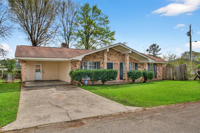 15 Southern Ln., Hattiesburg, MS 39402