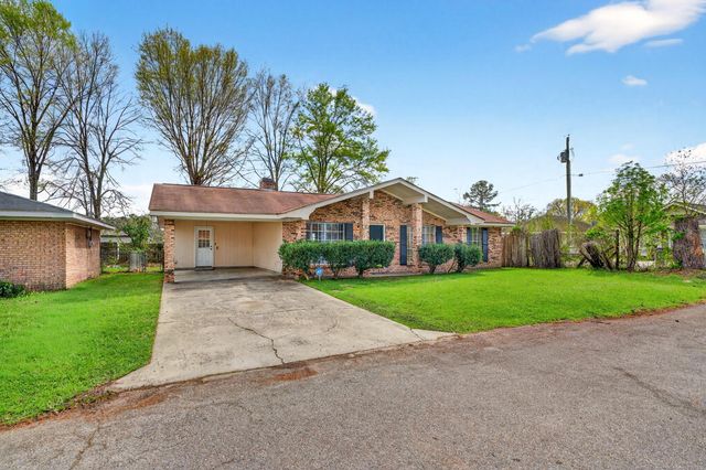 15 Southern Ln., Hattiesburg, MS 39402