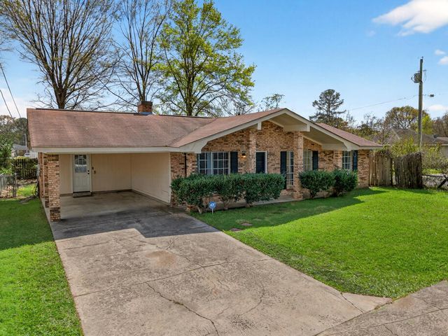 15 Southern Ln., Hattiesburg, MS 39402