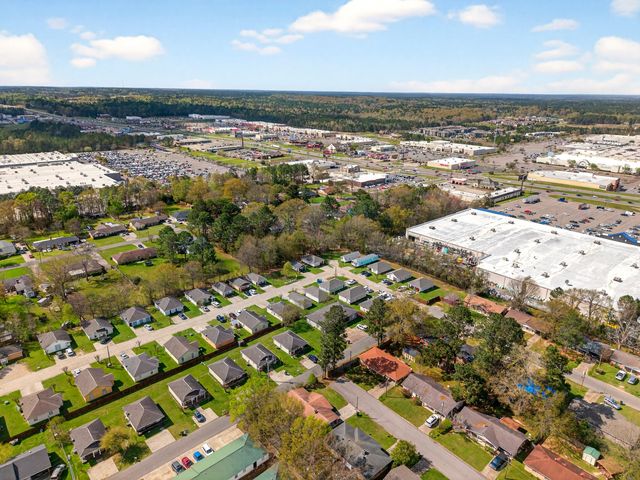 15 Southern Ln., Hattiesburg, MS 39402