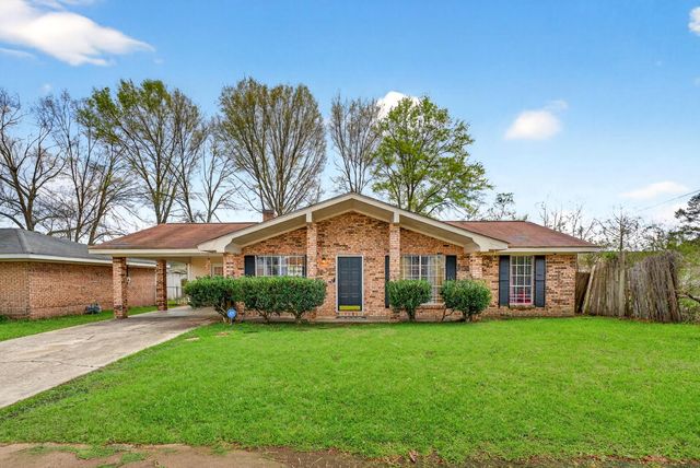 15 Southern Ln., Hattiesburg, MS 39402