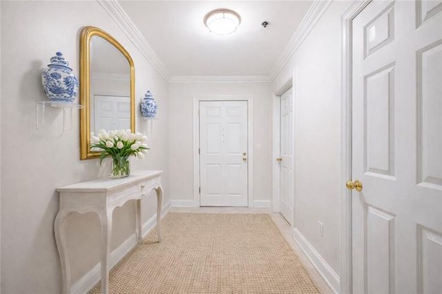 211 Colonial Homes NW Drive 1301, Atlanta, GA 30309