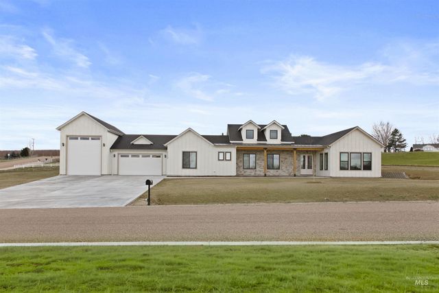 22109 Aura Vista Way, Caldwell, ID 83607