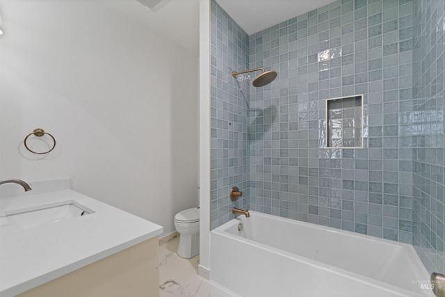 22109 Aura Vista Way, Caldwell, ID 83607