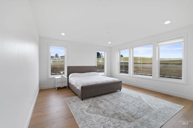 22109 Aura Vista Way, Caldwell, ID 83607