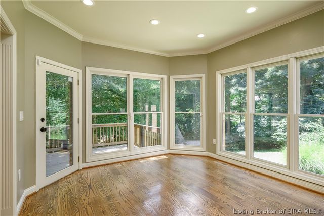 4302 Doe Court, Floyds Knobs, IN 47119