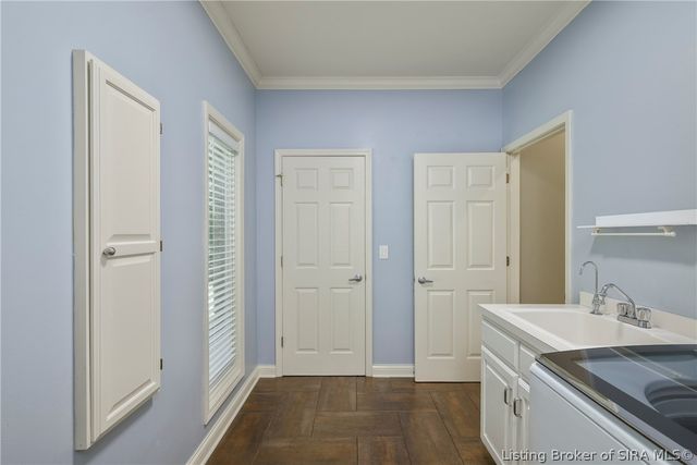4302 Doe Court, Floyds Knobs, IN 47119