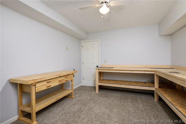 4302 Doe Court, Floyds Knobs, IN 47119