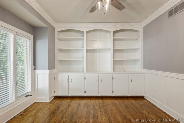 4302 Doe Court, Floyds Knobs, IN 47119