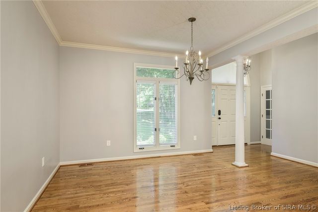 4302 Doe Court, Floyds Knobs, IN 47119