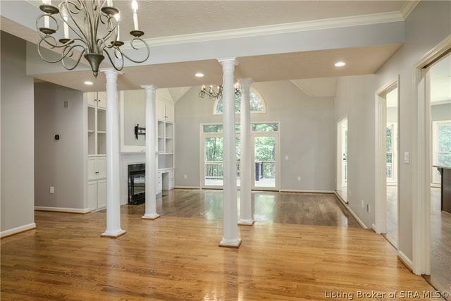 4302 Doe Court, Floyds Knobs, IN 47119
