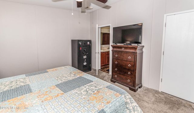 5598 RICHARDSON Road, Glen St. Mary, FL 32040