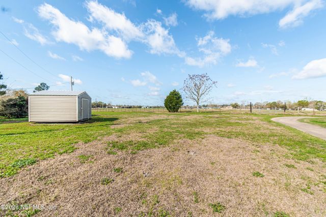 5598 RICHARDSON Road, Glen St. Mary, FL 32040