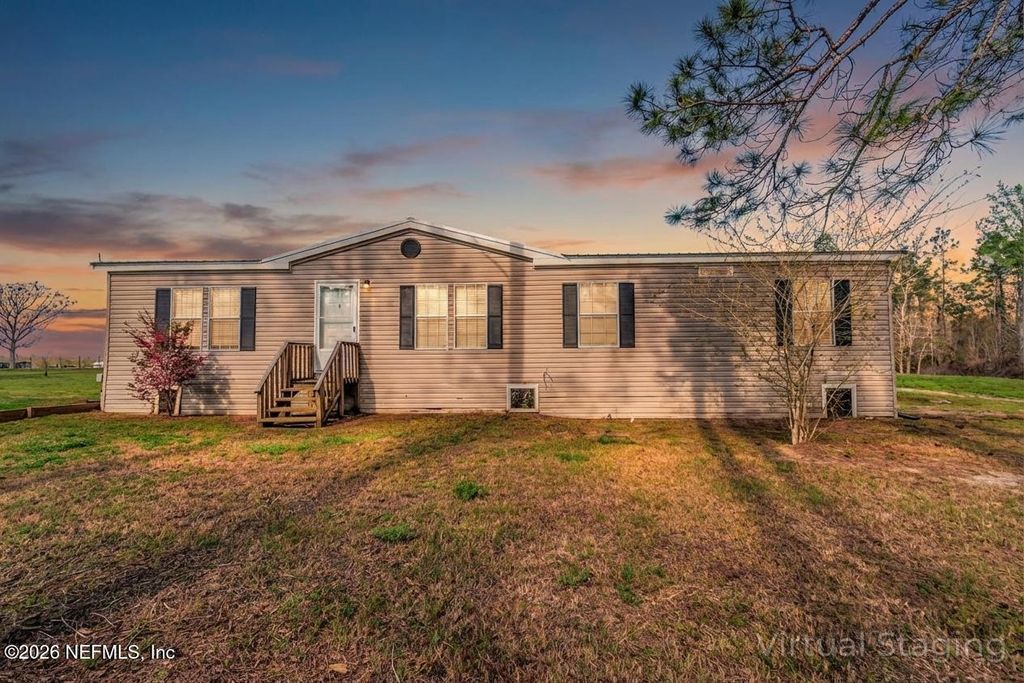 5598 RICHARDSON Road, Glen St. Mary, FL 32040